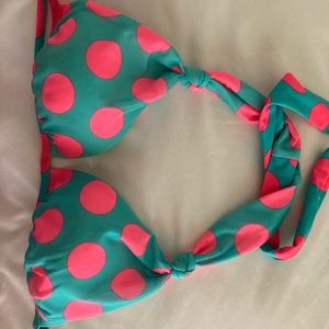 polka dotted bikini top